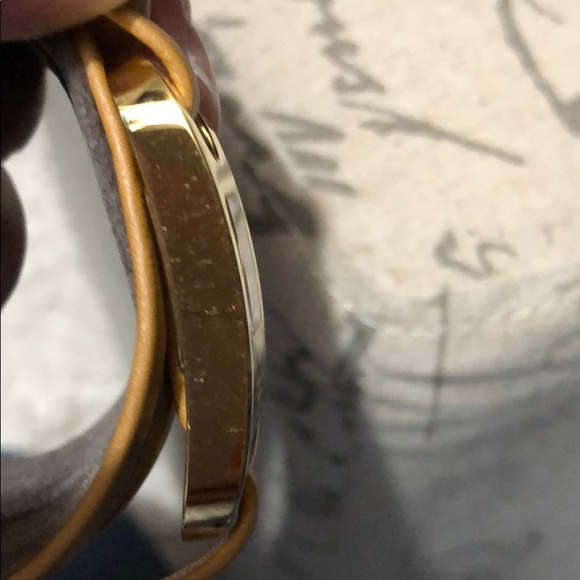 Genuine Gucci timepiece main image 8
